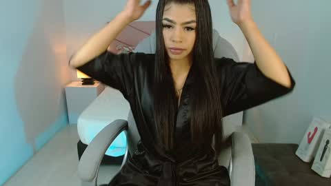 Violeta leon online show from January 2025 07:58:02 PM