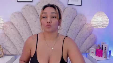 violeta_medina online show from March 2026 02:39:02 AM