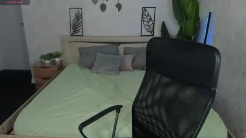 Violeta online show from June 2026 01:28:02 AM