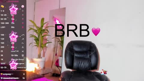 Snapshot of violeta_prince chatting on January 2025 11:21:02 PM Violeta Princess Please help me with your thumbs up its important online show from January 2025 11:21:02 PM