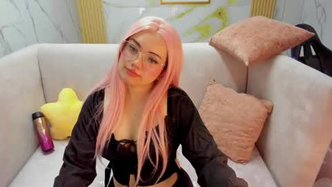 IG violeta sub online show from April 2026 01:16:02 PM