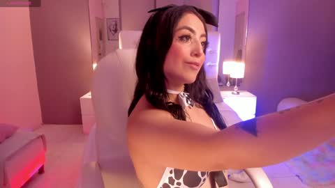 Snapshot of violetaa_millers chatting on December 2024 11:36:01 AM Violeta online show from December 2024 11:36:01 AM