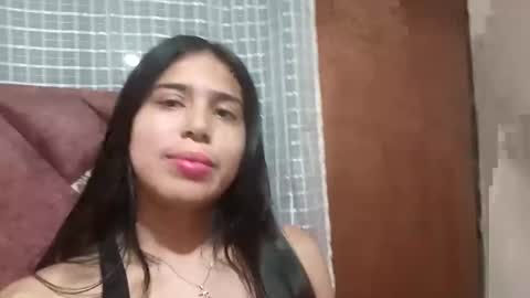 Snapshot of violetabliss1 chatting on February 2026 02:09:02 AM VioletaBliss online show from February 2026 02:09:02 AM