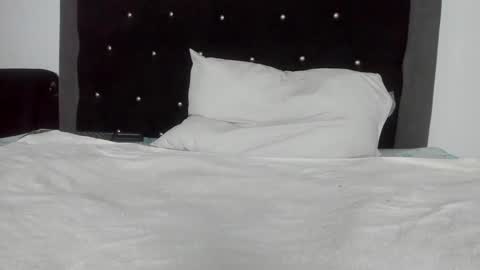 VioletaDums online show from March 2025 09:44:02 AM