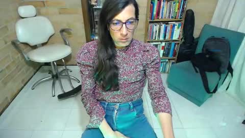 Violeta Gmez online show from September 2025 02:59:01 AM