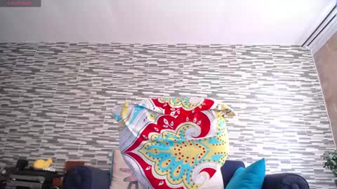 Snapshot of violetagomez_co chatting on May 2026 04:04:02 PM Violeta Gmez online show from May 2026 04:04:02 PM
