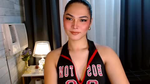 violet online show from December 2024 01:01:02 PM