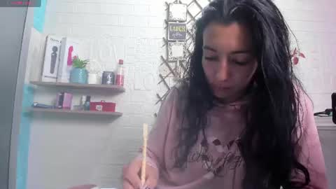Violeta online show from July 2026 05:51:02 PM