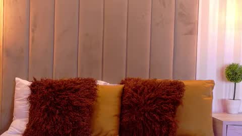 Cute Violet online show from September 2025 12:34:02 AM