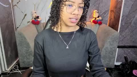 Snapshot of violeth_b chatting on March 2026 12:50:02 PM violeth_b online show from March 2026 12:50:02 PM