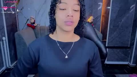 Snapshot of violeth_b chatting on April 2026 01:06:02 PM violeth_b online show from April 2026 01:06:02 PM