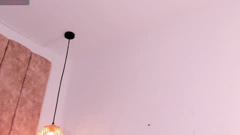 violeth online show from March 2025 09:51:01 PM