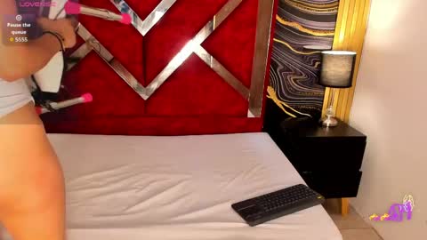 Violet Rose online show from June 2026 09:41:01 PM