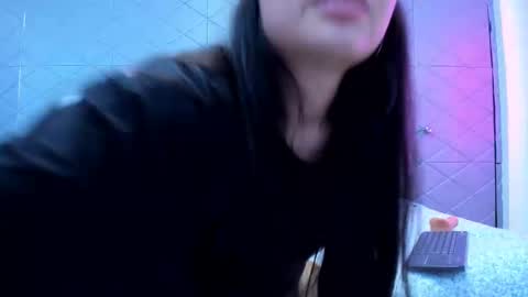 Violet Rousse online show from February 2025 03:36:02 PM