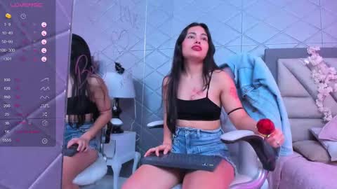 Violet Rousse online show from February 2025 07:54:02 PM