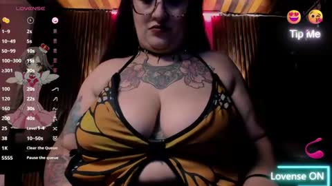violett_8 online show from June 2026 11:02:01 PM
