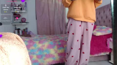 violett_brown9 online show from June 2026 05:57:01 AM