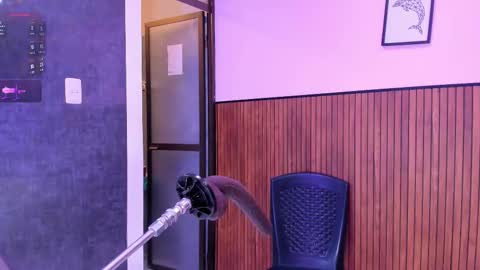 Violett online show from February 2026 09:13:02 PM