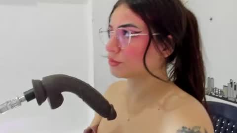 violett_collinss online show from July 2026 05:33:01 AM
