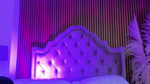 Snapshot of violett_hott_ chatting on February 2026 12:47:02 PM violett_hott_ online show from February 2026 12:47:02 PM