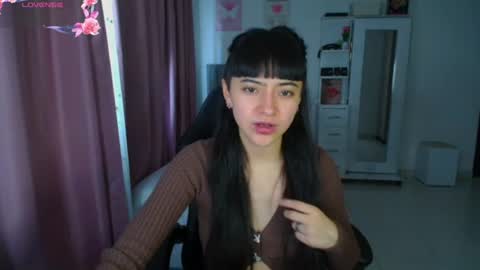 Snapshot of violetta_black483 chatting on July 2026 02:20:02 PM Violetta online show from July 2026 02:20:02 PM