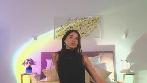 violetta_finch online show from April 2026 10:07:01 AM