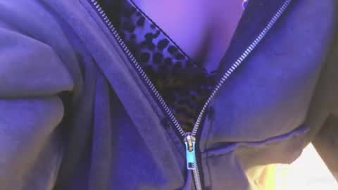 violetta_finch online show from July 2026 10:57:02 AM