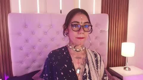 violettaalemida online show from January 2026 01:15:01 PM