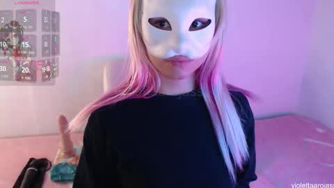 Snapshot of violettaarojass chatting on November 2025 10:48:01 AM violettaarojass online show from November 2025 10:48:01 AM