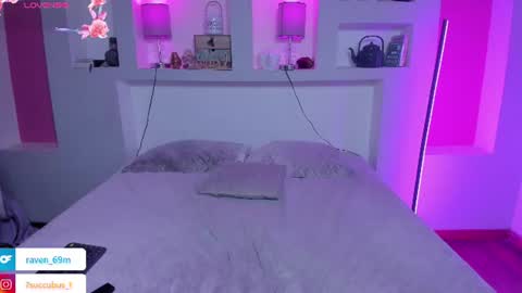 ViolettaBaker online show from June 2026 07:24:02 PM