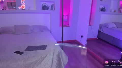 ViolettaBaker online show from June 2026 07:01:01 PM