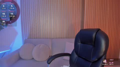 Violett Castel online show from March 2025 06:59:02 PM