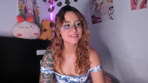 Violette  online show from February 2025 09:36:01 PM