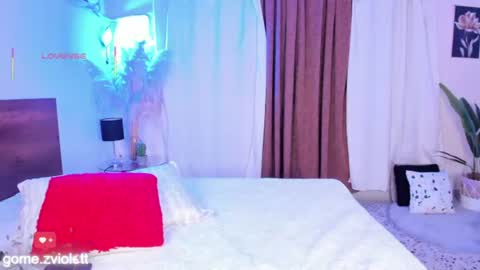 Violett online show from July 2026 04:07:01 AM