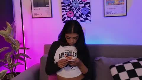 Violet online show from July 2026 01:45:02 AM