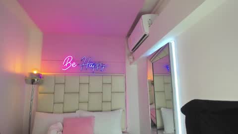 VioletthaRous online show from February 2025 04:04:01 AM