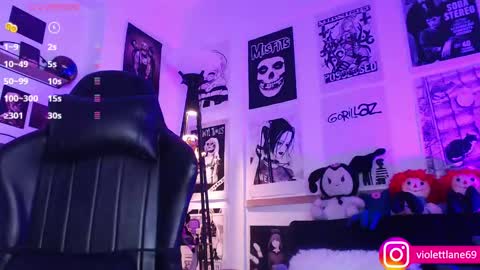 Violeta online show from January 2025 11:30:01 PM