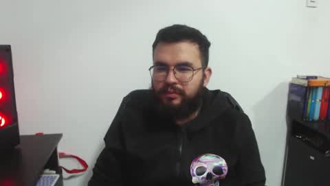 Snapshot of violettouse chatting on March 2026 06:02:02 AM Jhon online show from March 2026 06:02:02 AM