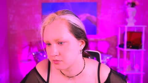Violett online show from June 2026 06:14:01 AM