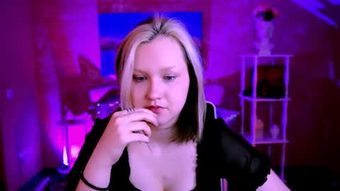 Violett online show from June 2026 08:09:02 AM