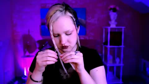 Violett online show from June 2026 10:37:02 AM