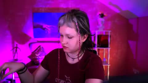 Violett online show from July 2026 06:17:02 AM