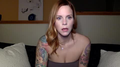 Violet online show from December 2024 11:36:01 PM