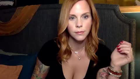 Violet online show from December 2024 01:31:02 AM