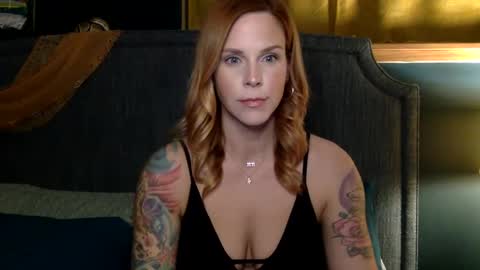 Violet online show from January 2025 01:56:01 AM