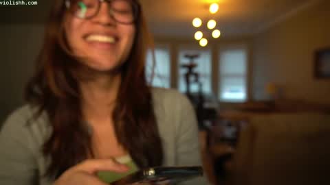 Snapshot of violishh chatting on February 2025 10:20:02 PM follow me on twitter violishh and ig violishh online show from February 2025 10:20:02 PM