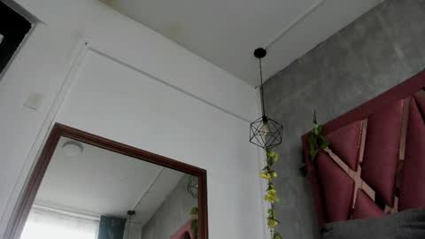 Snapshot of viollettaa_ chatting on February 2026 07:10:01 PM Violetta online show from February 2026 07:10:01 PM