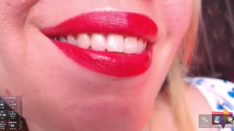 Snapshot of vip_sweetness chatting on June 2026 05:18:01 AM vip sweetness online show from June 2026 05:18:01 AM