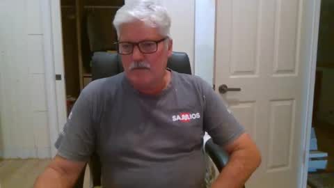 viper654321 online show from February 2026 07:41:02 AM