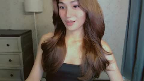 Pearl online show from July 2026 02:27:01 AM